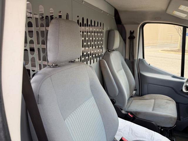 Used 2019 Ford Transit 150 130 Low Roof RWD image 11