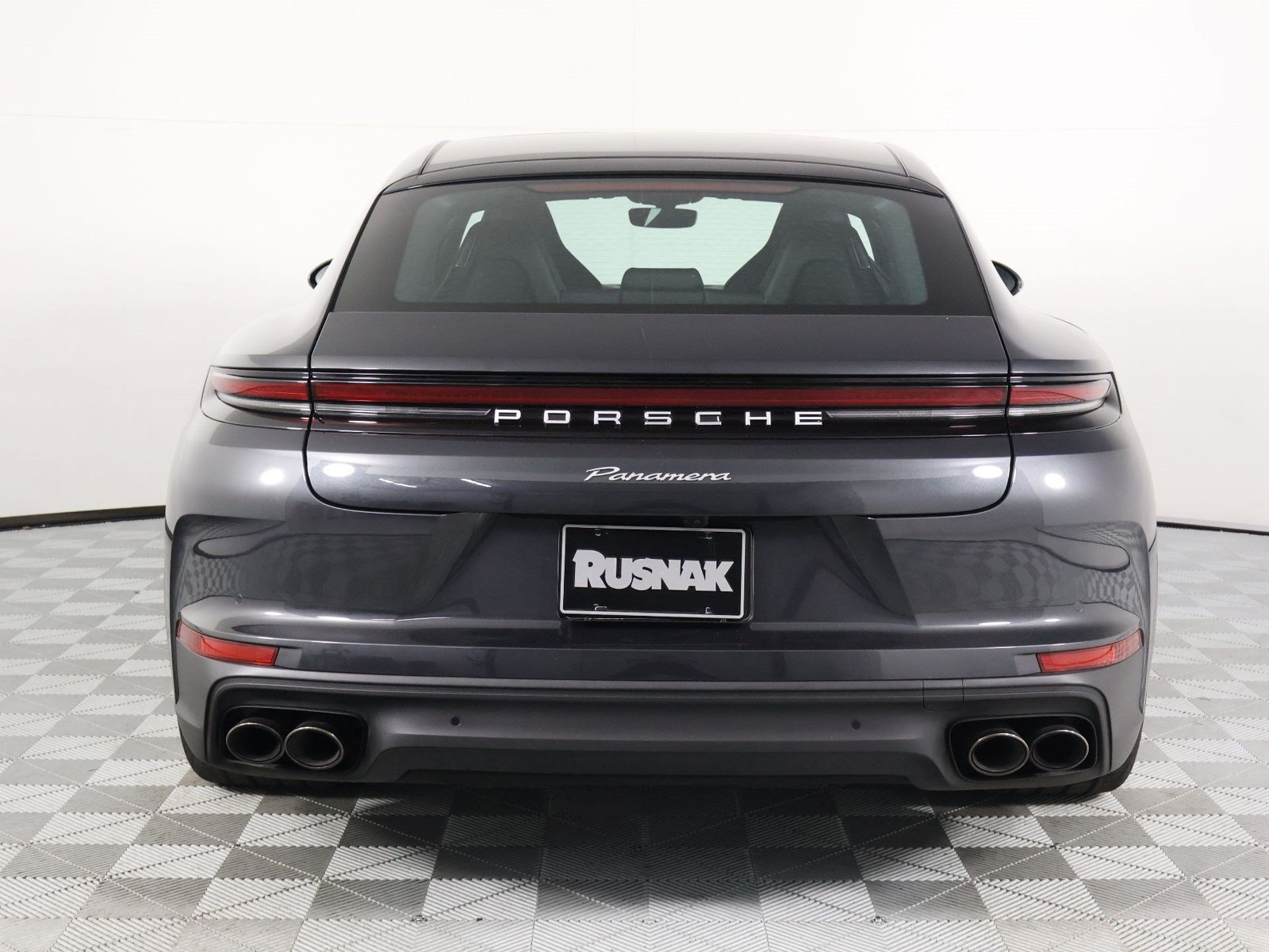 Certified 2024 Porsche Panamera RWD image 6