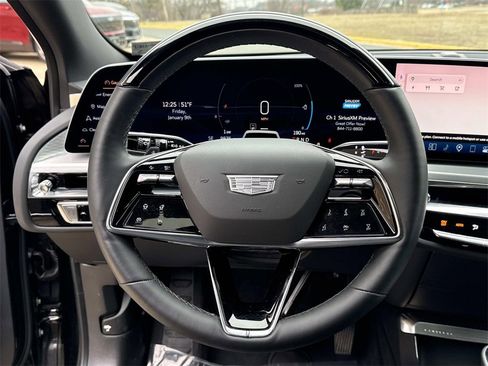 Used 2024 Cadillac Lyriq Luxury w/ LPO, Floor Liner Package image 21