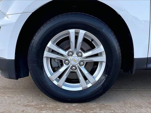 Used 2016 Chevrolet Equinox LT w/ Convenience Package image 9