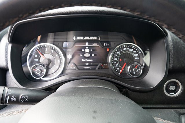 Used 2025 RAM 1500 Big Horn AWD/4WD image 17