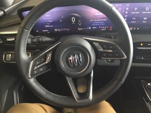 Used 2025 Buick Enclave Preferred image 12