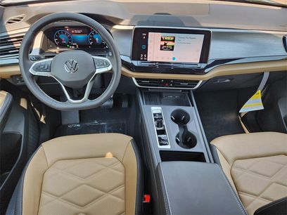 New 2025 Volkswagen Atlas Cross Sport SE