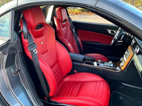 Certified 2020 Mercedes-Benz SLC 300 image 7