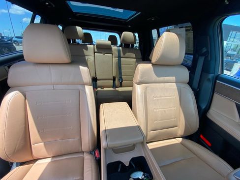 Used 2024 Hyundai Santa Fe Limited AWD/4WD image 29