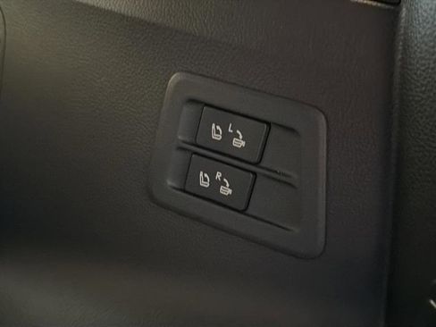 Used 2025 Lexus LX 700h F Sport w/ Accessory Package (Z1) image 17