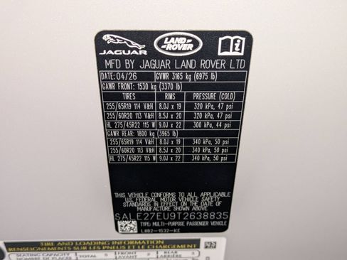 New 2026 Land Rover Defender 110 X-Dynamic SE AWD/4WD image 31