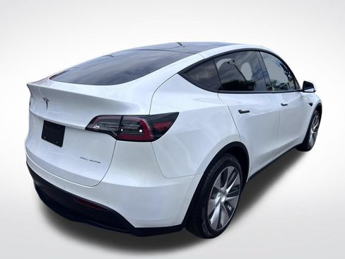 Used 2020 Tesla Model Y Long Range AWD/4WD image 12