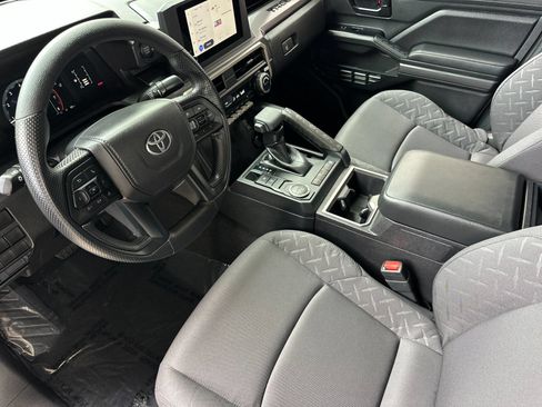 Used 2026 Toyota Tacoma SR5 RWD image 9