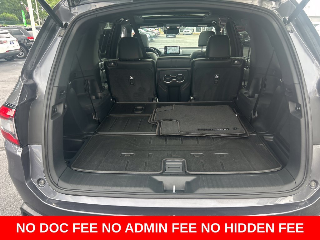 Used 2025 Honda Pilot Black Edition image 22