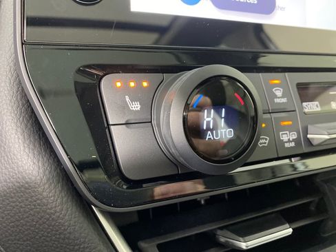 New 2026 Toyota Grand Highlander XLE image 22