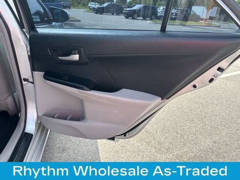 Used 2013 Toyota Camry LE FWD image 20