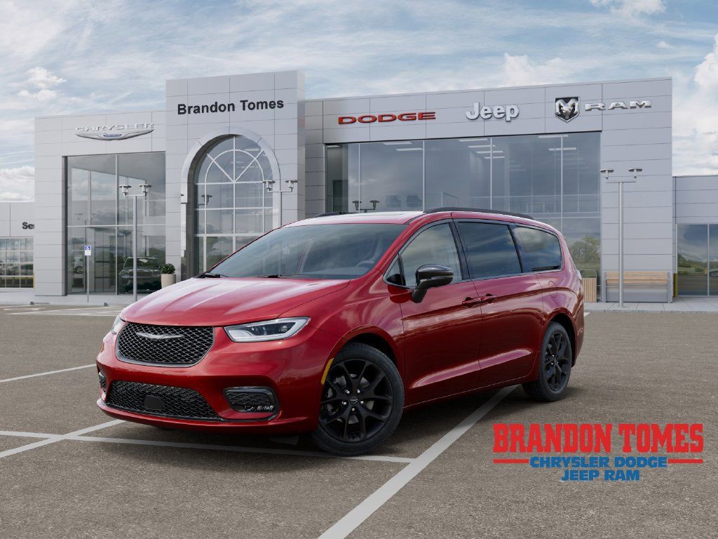 New 2026 Chrysler Pacifica Select w/ S Appearance Package FWD image 1