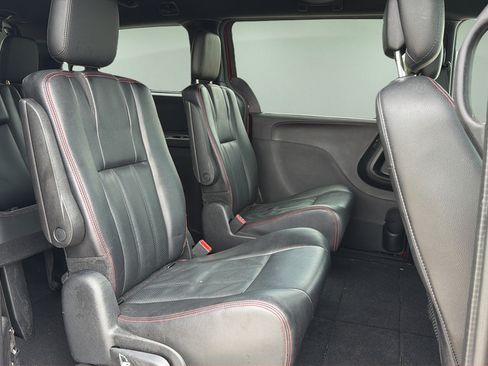Used 2019 Dodge Grand Caravan GT FWD image 20