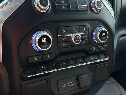 Used 2021 GMC Sierra 1500 Elevation AWD/4WD image 38