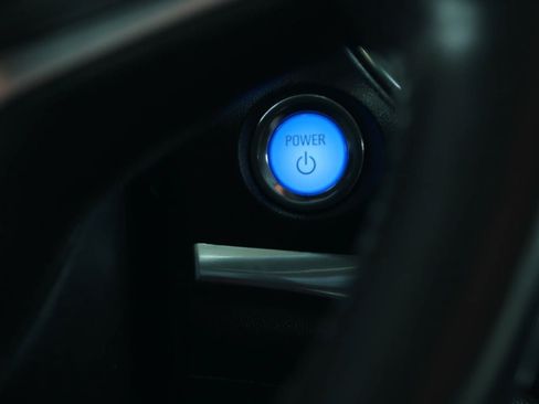 Used 2017 Chevrolet Volt Premier FWD image 14