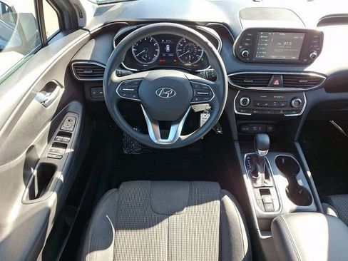 Used 2020 Hyundai Santa Fe SE image 11