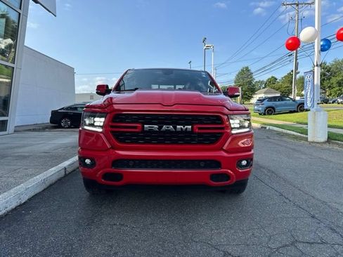 Used 2022 RAM 1500 Big Horn AWD/4WD image 3