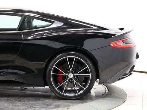 Used 2014 Aston Martin Vanquish Coupe RWD image 10