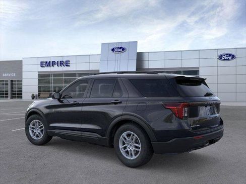 New 2026 Ford Explorer Active AWD/4WD image 4