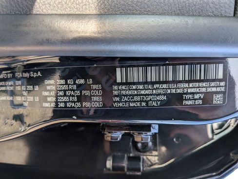 Used 2016 Jeep Renegade Latitude AWD/4WD image 61