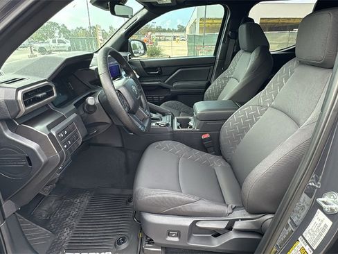 New 2025 Toyota Tacoma SR5 image 18