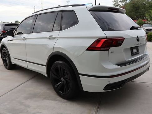 Used 2023 Volkswagen Tiguan SE R-Line AWD/4WD image 6