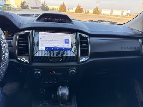 Used 2021 Ford Ranger Lariat w/ Tremor Off-Road Package image 11