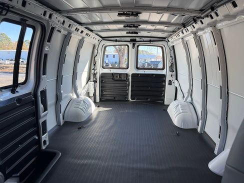 New 2025 Chevrolet Express 2500 Extended w/ Driver Convenience Package image 12