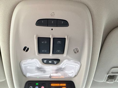 Used 2023 Buick Encore GX Essence w/ Experience Buick Package FWD image 30