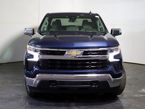 Used 2023 Chevrolet Silverado 1500 LT image 9