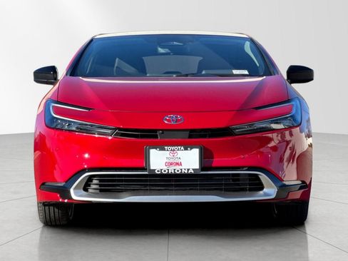 New 2026 Toyota Prius Plug-In Hybrid image 8