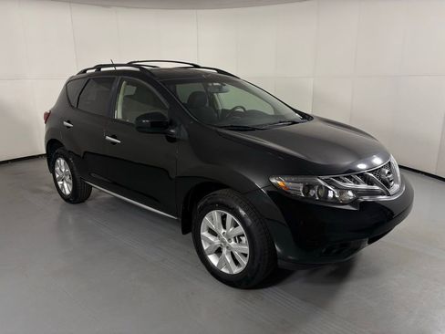 Used 2014 Nissan Murano SV w/ Value Package FWD image 2