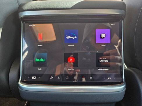 Used 2023 Tesla Model X AWD/4WD image 67