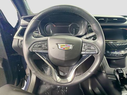 Used 2024 Cadillac XT6 Premium Luxury AWD/4WD image 13