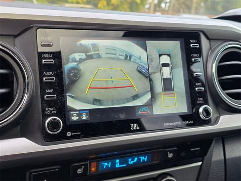 Used 2023 Toyota Tacoma Limited image 8