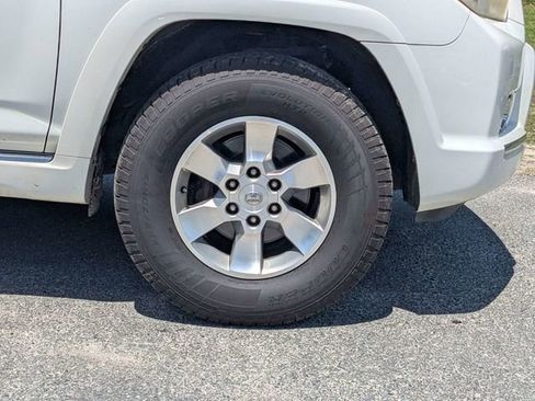 Used 2012 Toyota 4Runner SR5 RWD image 10