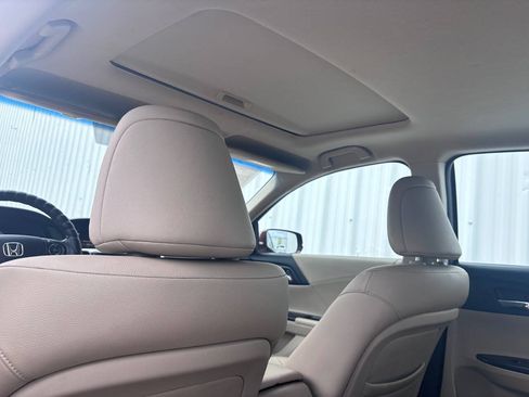Used 2013 Honda Accord EX-L image 17