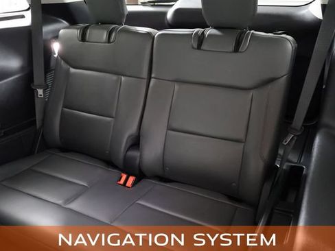Used 2025 Ford Explorer Active w/ Active Comfort Package AWD/4WD image 18