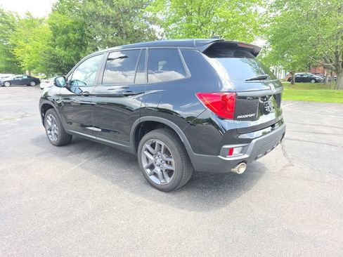 Used 2023 Honda Passport EX-L image 5