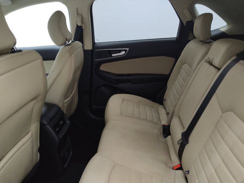 Used 2019 Ford Edge SEL w/ Cargo Accessory Package FWD image 18