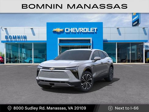 New 2025 Chevrolet Blazer EV LT image 8