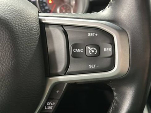 Used 2022 RAM 1500 Big Horn AWD/4WD image 12