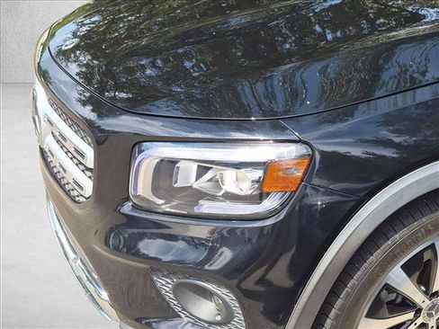 Used 2022 Mercedes-Benz GLB 250 image 14