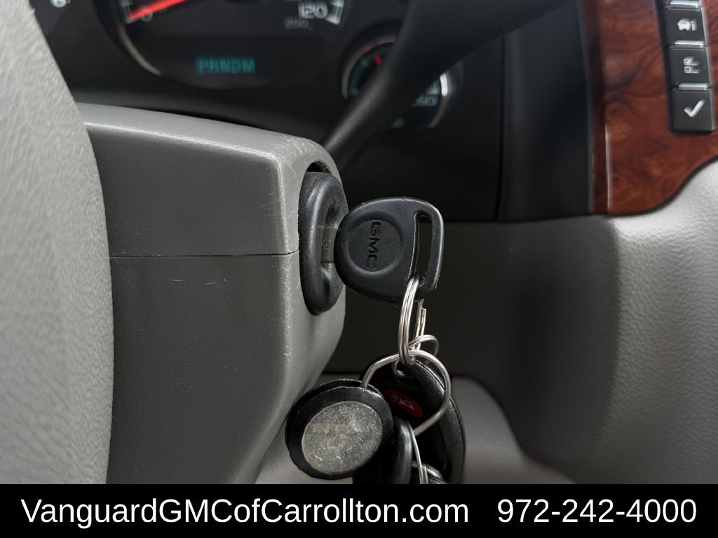 Used 2012 GMC Yukon XL SLT w/ SLT-2 Equipment Package RWD image 22
