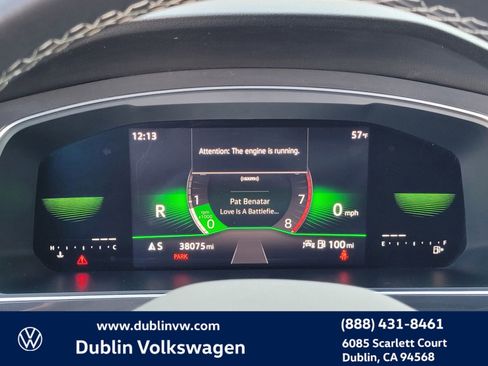 Used 2023 Volkswagen Tiguan SE R-Line image 25