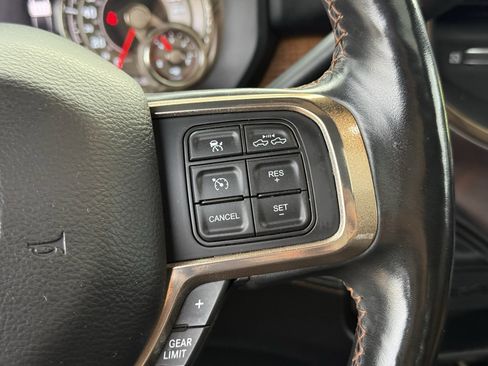 Used 2019 RAM 3500 Limited image 17