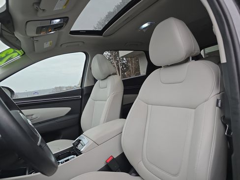 Used 2023 Hyundai Tucson SEL w/ Convenience Package image 12