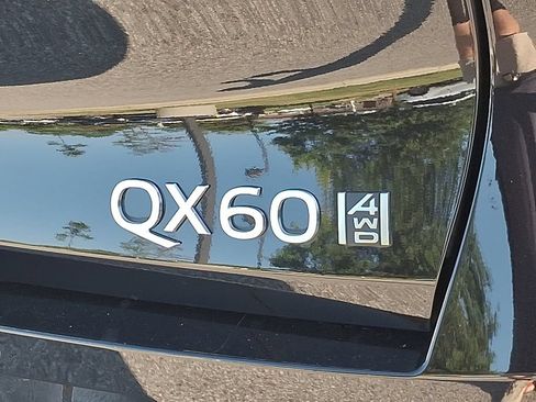 Used 2027 INFINITI QX60 Luxe w/ Cargo Package AWD/4WD image 33