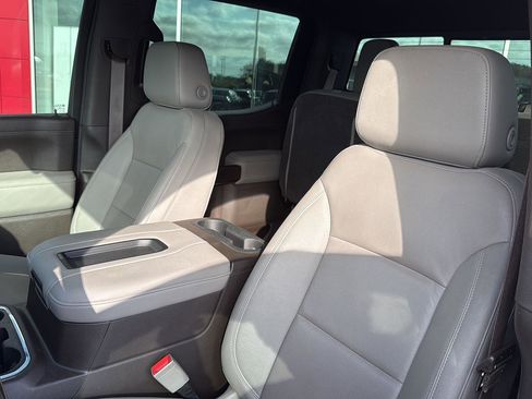 Used 2021 GMC Sierra 1500 SLT AWD/4WD image 19